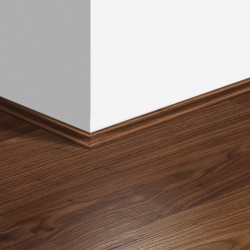 Contre plinthe moulure...