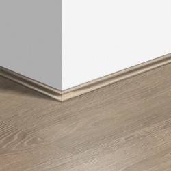 Contre plinthe moulure...