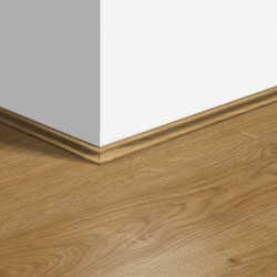 Contre plinthe moulure...