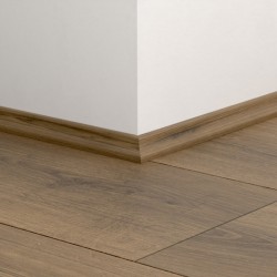 Contre plinthe moulure...