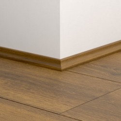 Contre plinthe moulure...