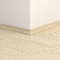 Contre plinthe moulure...