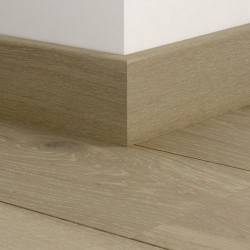 Plinthe parquet water...