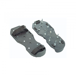 Semelles cloutees pointes...