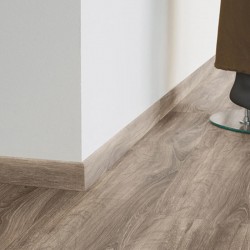 Plinthe pvc tarkett pour...