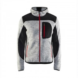 Veste tricotée a capuche...