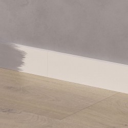 Petite plinthe à peindre...